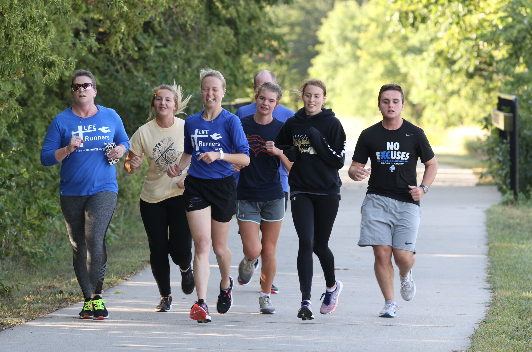 p09-14-20PRKliferunners3.jpg